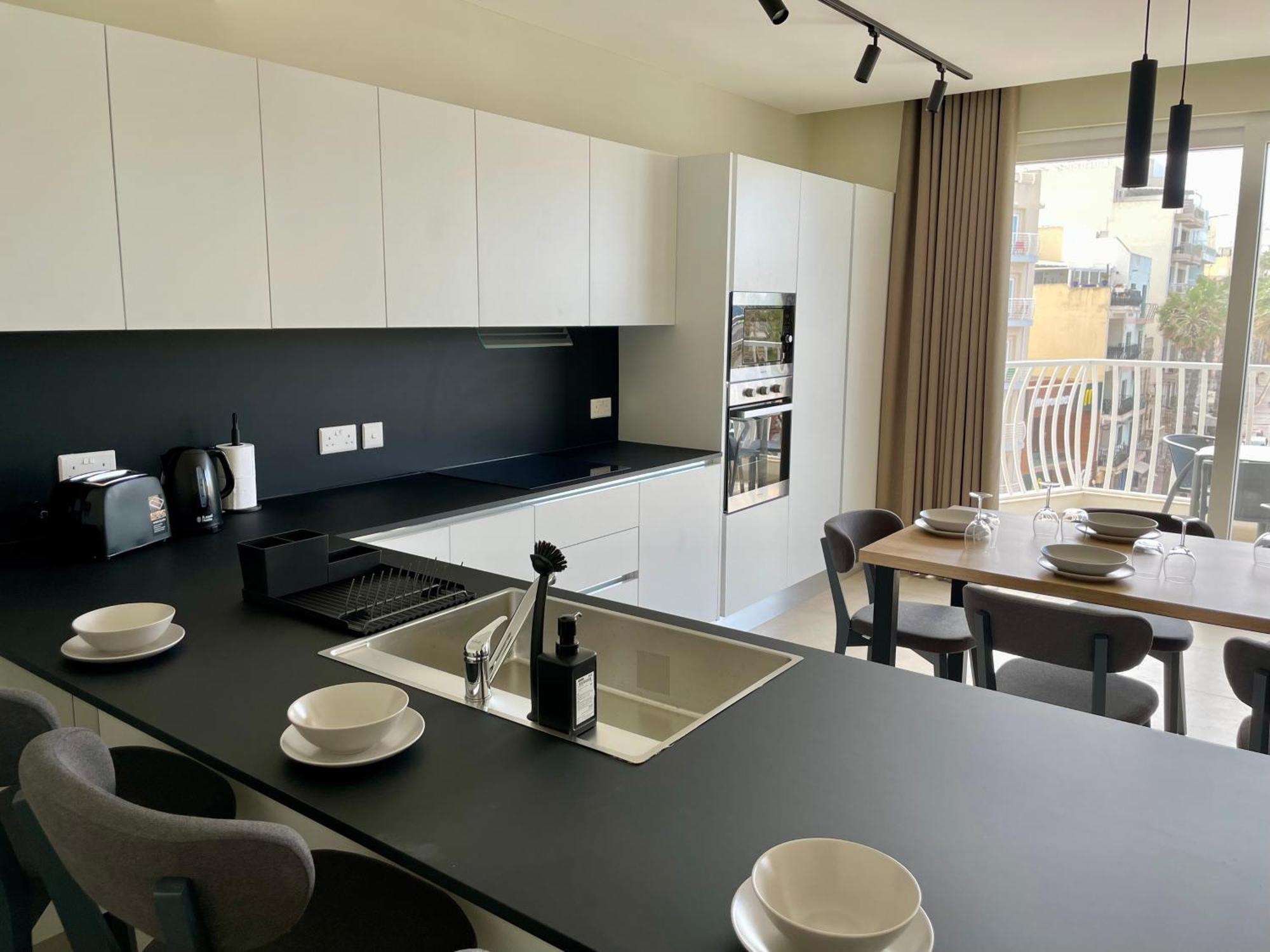 Bugibba Square Seafront Lux Apartments By Holi St. Paul's Bay Exterior photo