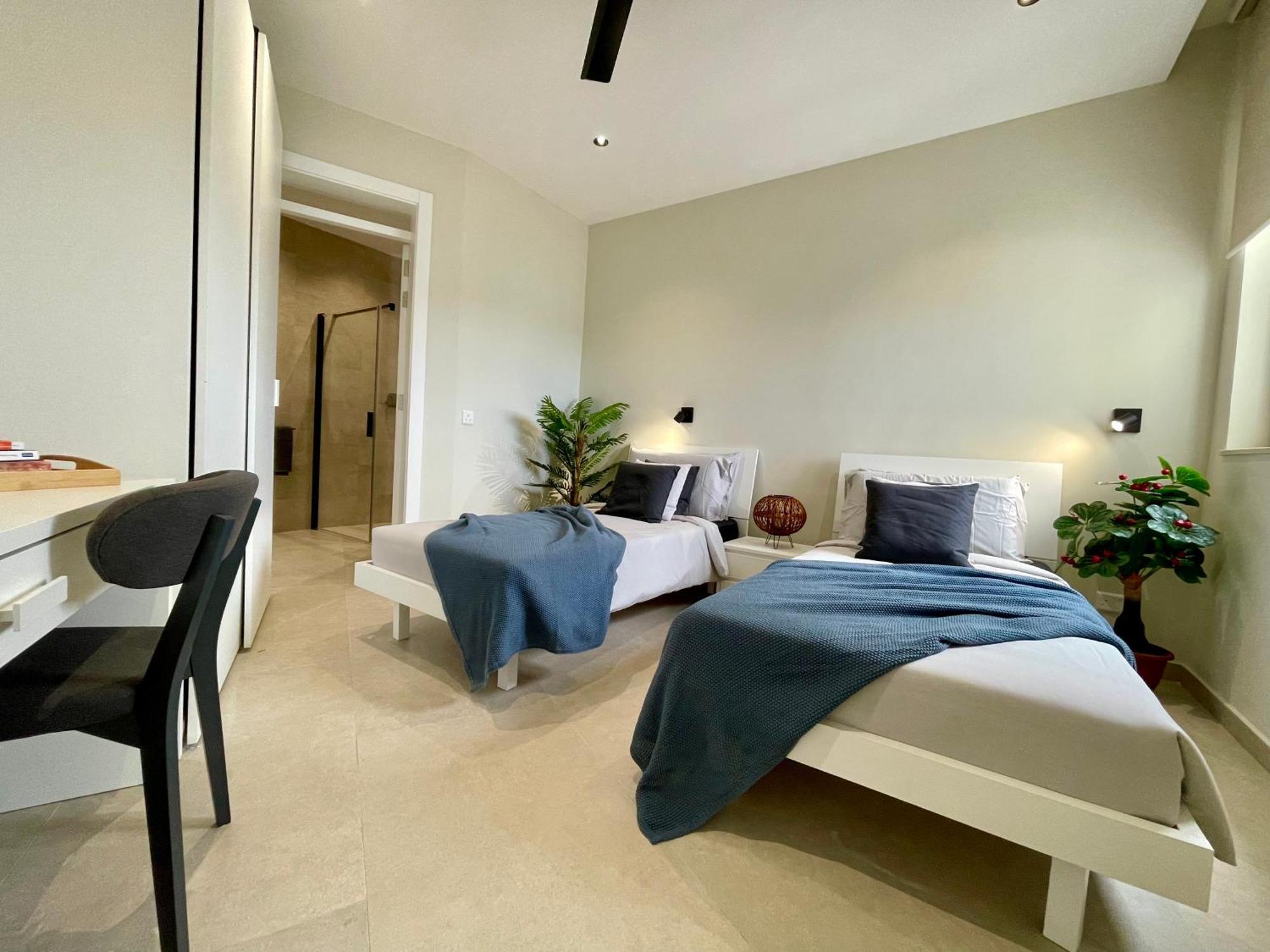 Bugibba Square Seafront Lux Apartments By Holi St. Paul's Bay Exterior photo