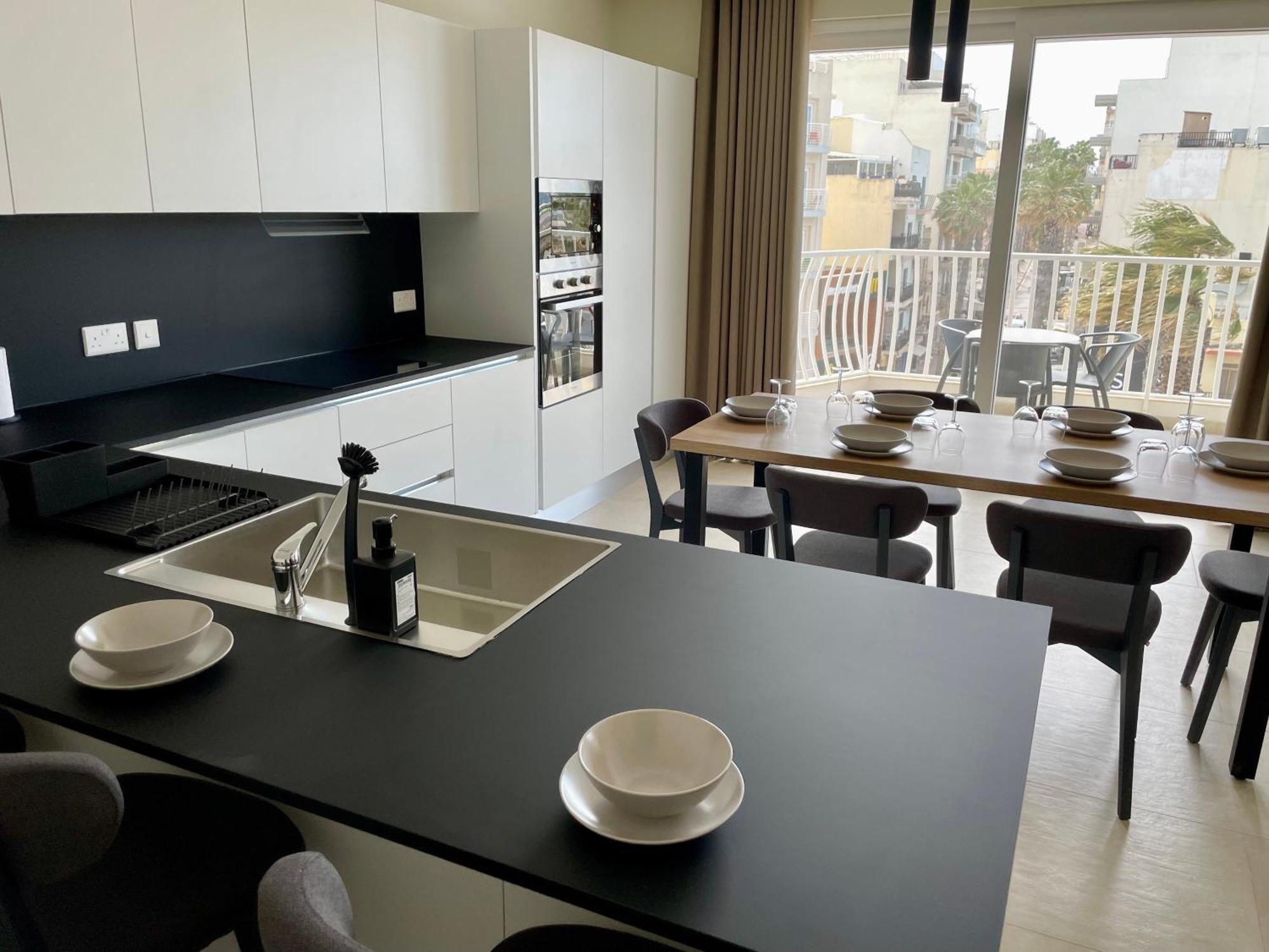 Bugibba Square Seafront Lux Apartments By Holi St. Paul's Bay Exterior photo