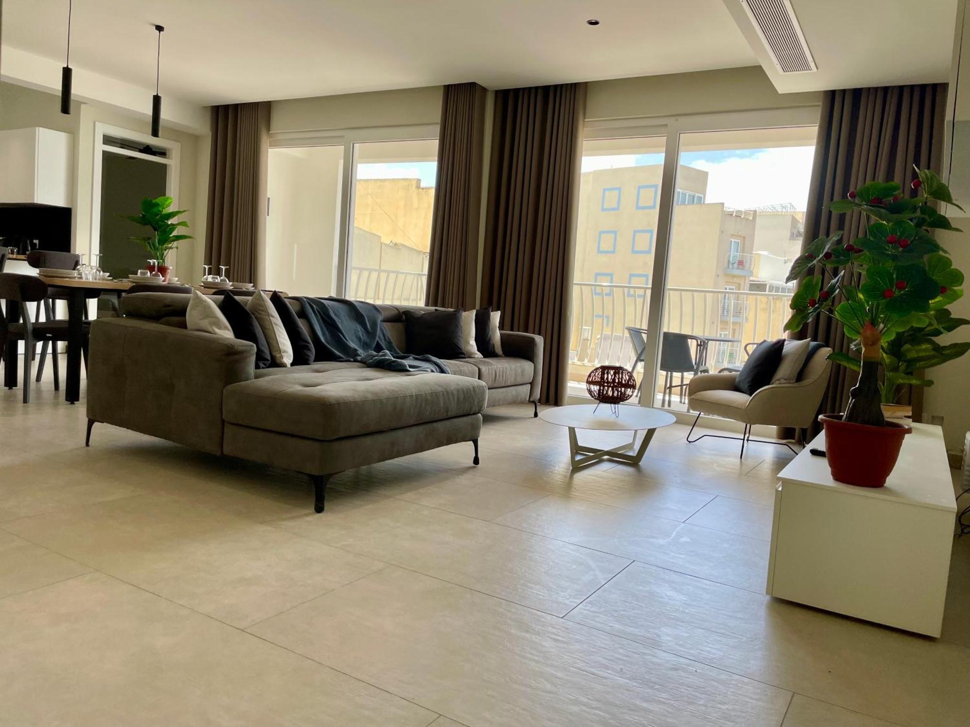 Bugibba Square Seafront Lux Apartments By Holi St. Paul's Bay Exterior photo