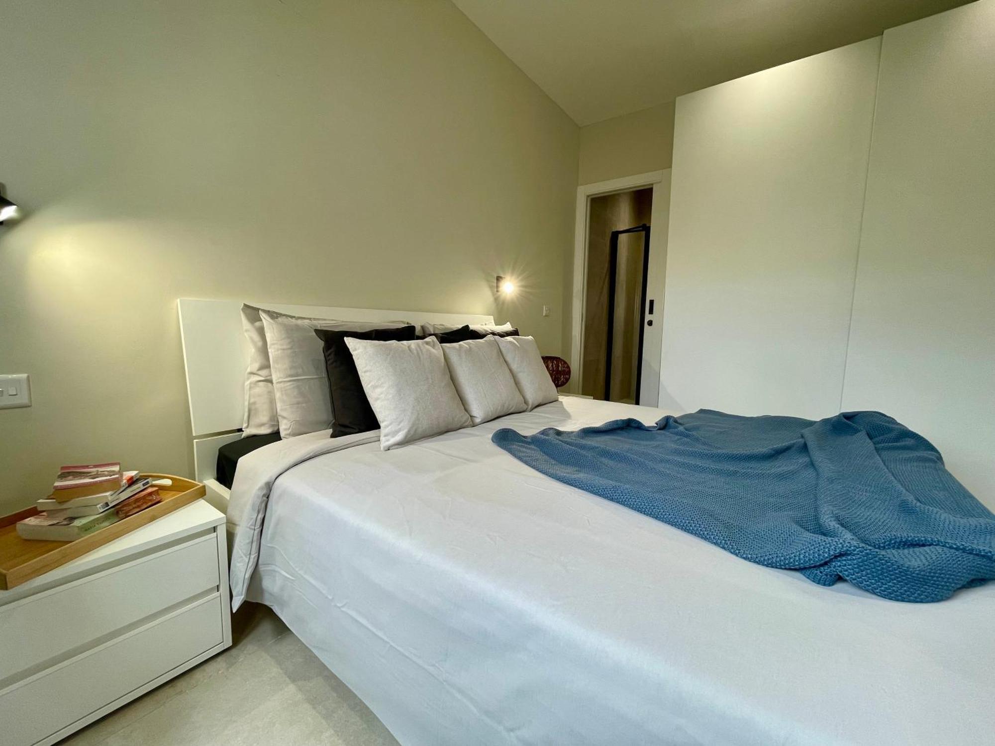 Bugibba Square Seafront Lux Apartments By Holi St. Paul's Bay Exterior photo