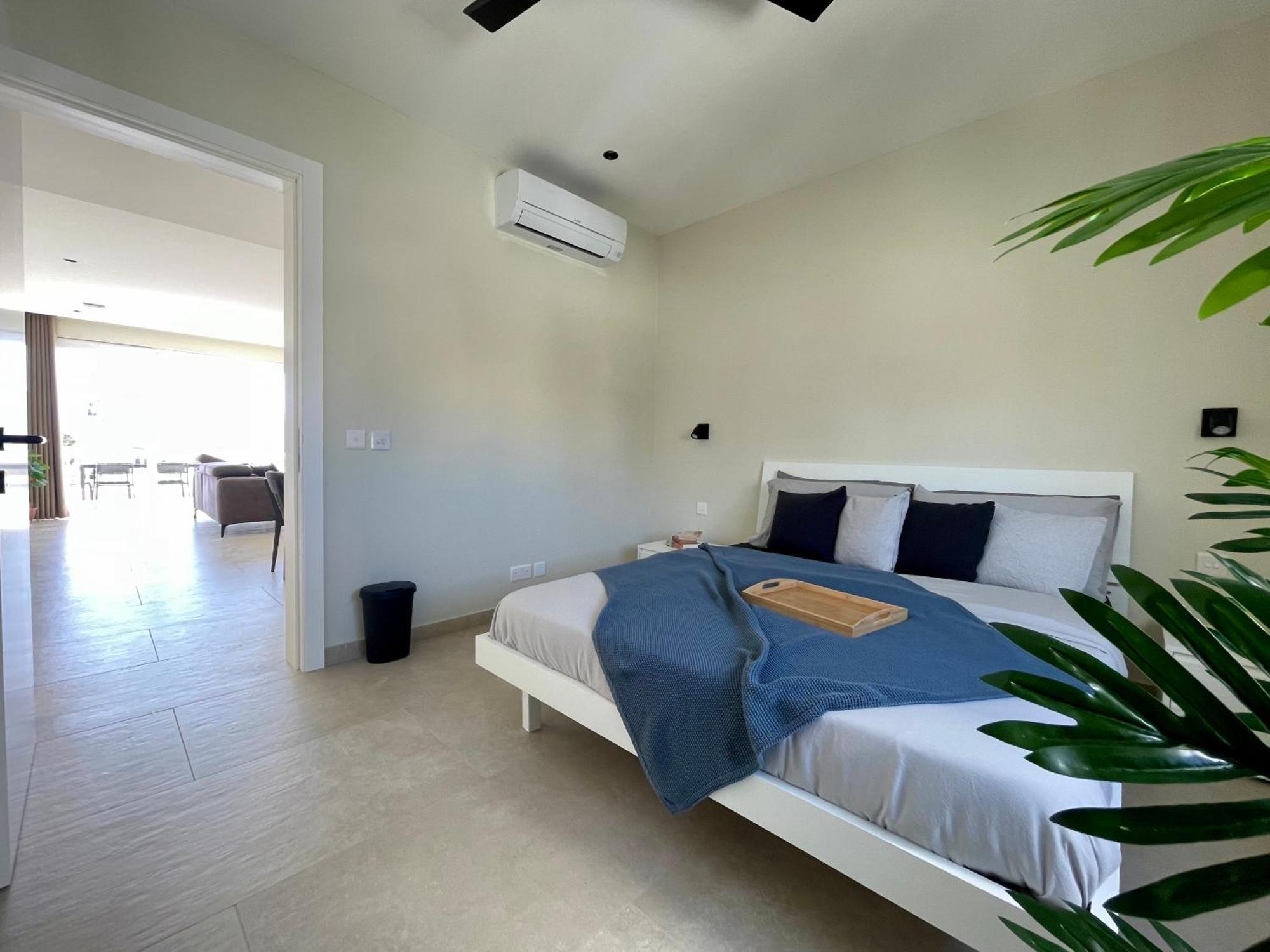 Bugibba Square Seafront Lux Apartments By Holi St. Paul's Bay Exterior photo