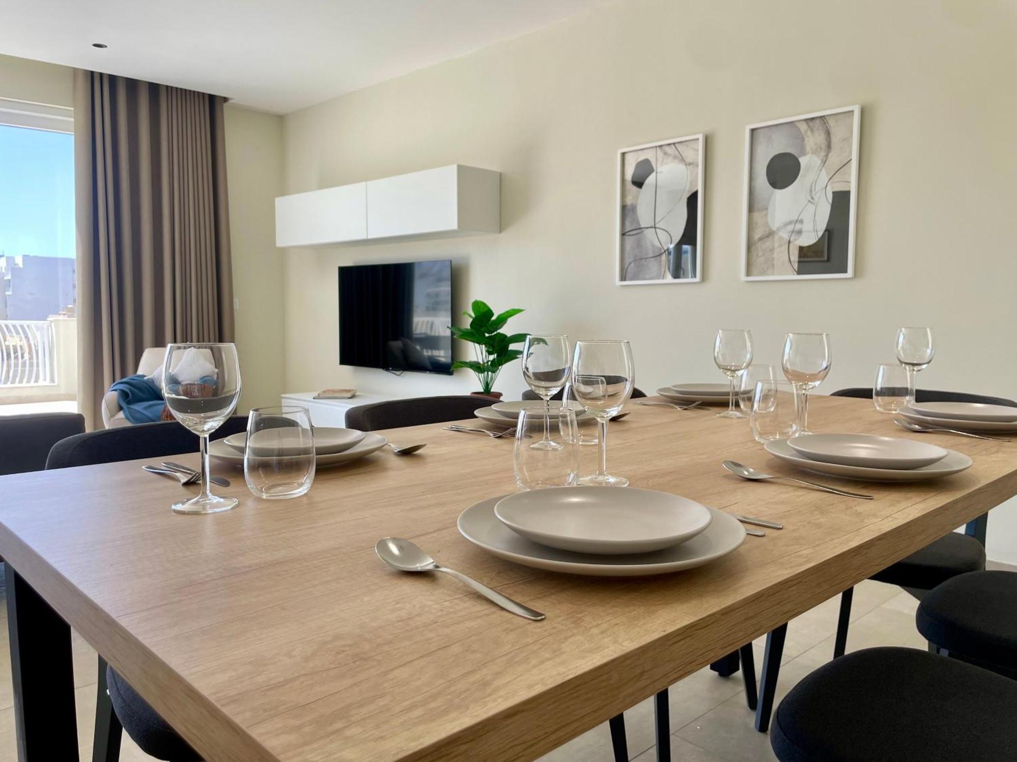Bugibba Square Seafront Lux Apartments By Holi St. Paul's Bay Exterior photo
