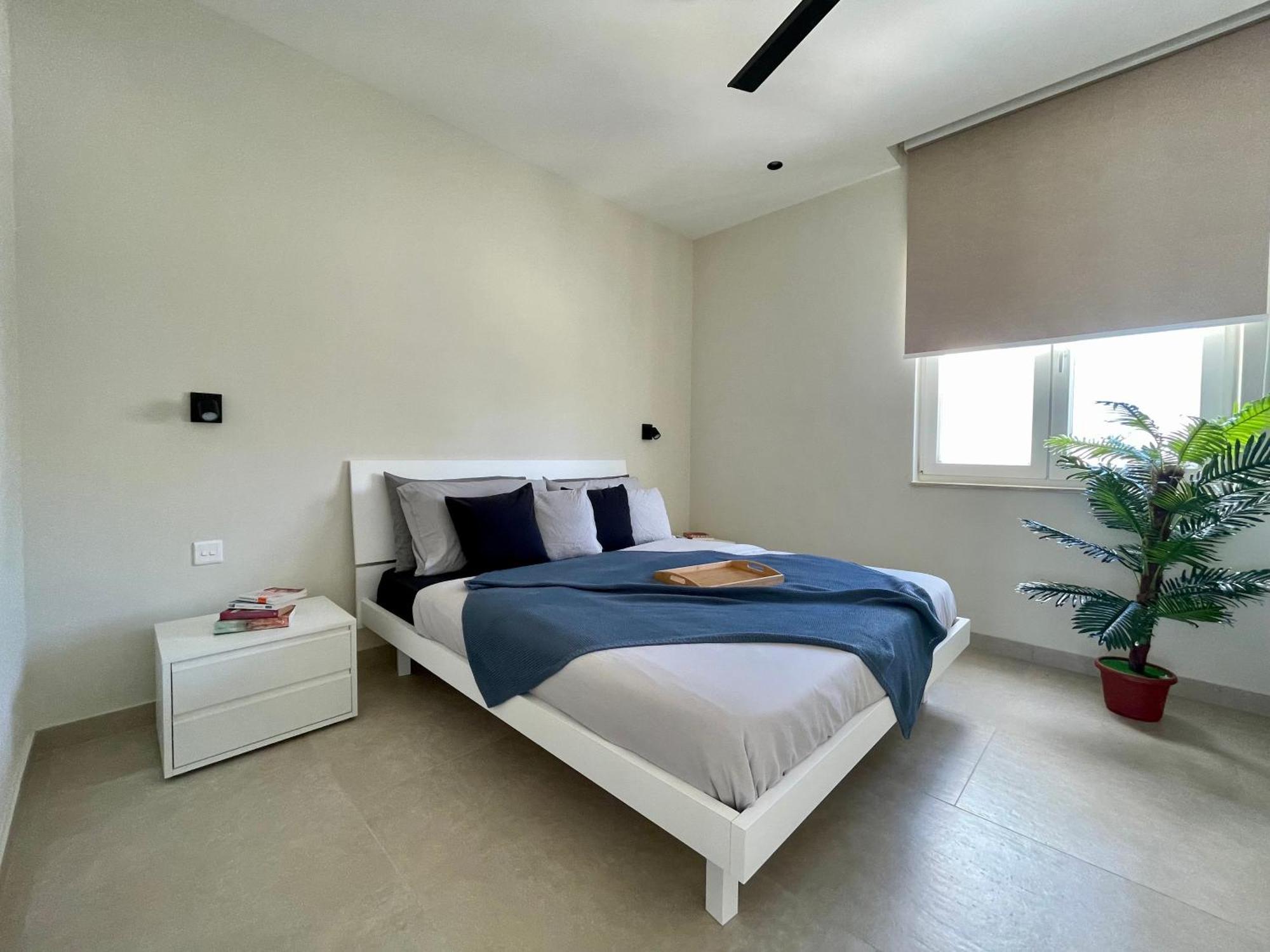 Bugibba Square Seafront Lux Apartments By Holi St. Paul's Bay Exterior photo