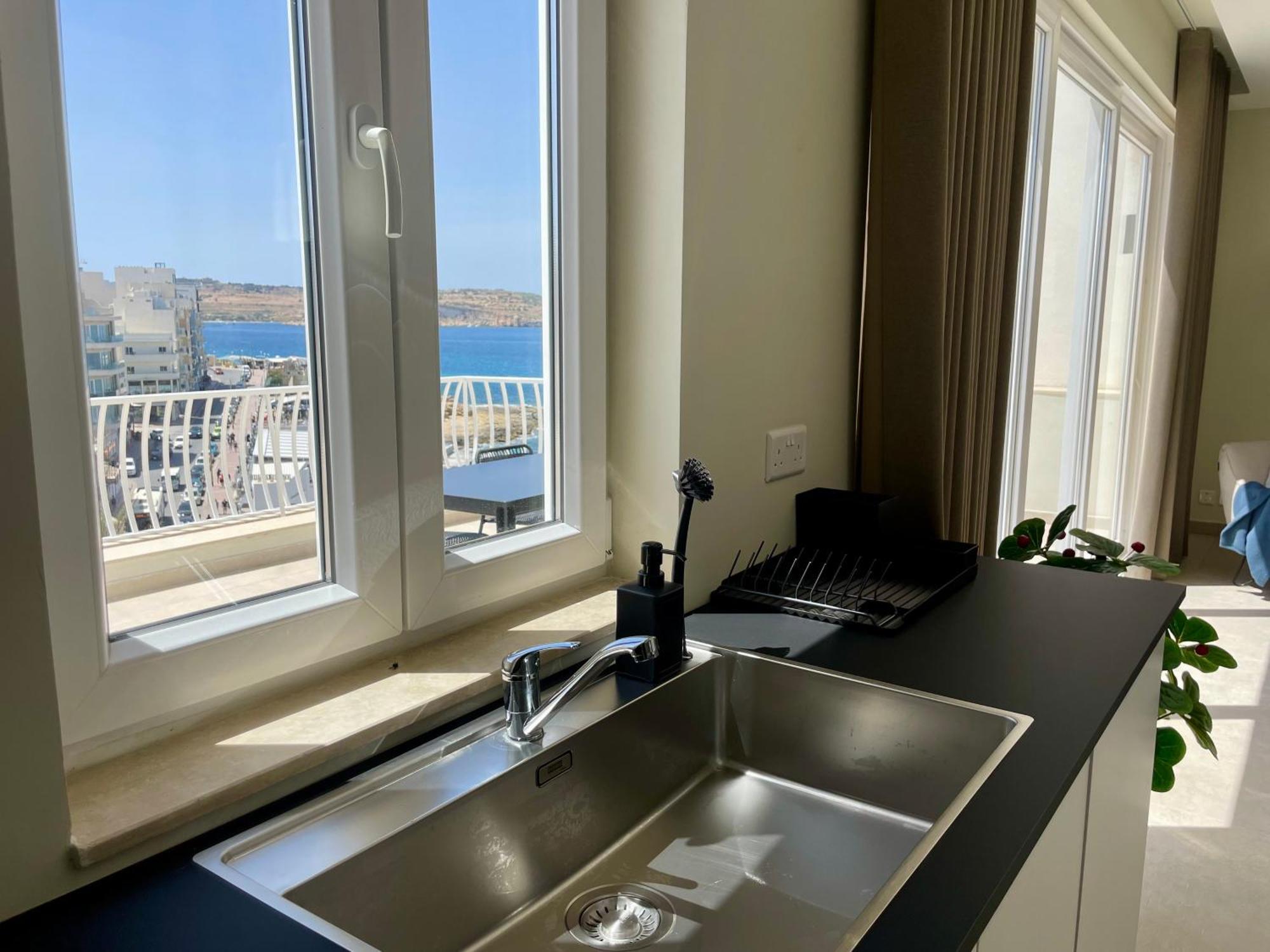 Bugibba Square Seafront Lux Apartments By Holi St. Paul's Bay Exterior photo