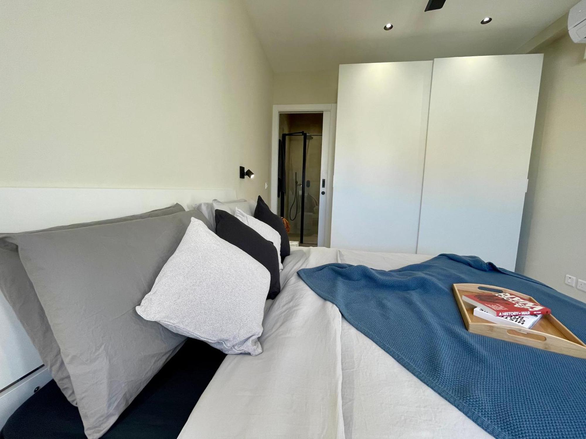 Bugibba Square Seafront Lux Apartments By Holi St. Paul's Bay Exterior photo